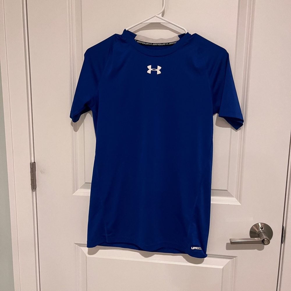Under Armor kids active shirt